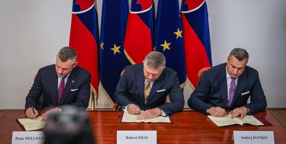 Словаччина, формування нового уряду, міністерські портфелі, нові партії