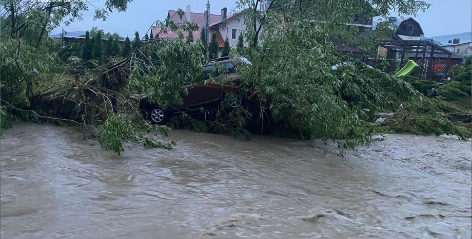 львовская область наводнение, наводнение в львовской области, сильные ливни в львовской области, затопление львовской области