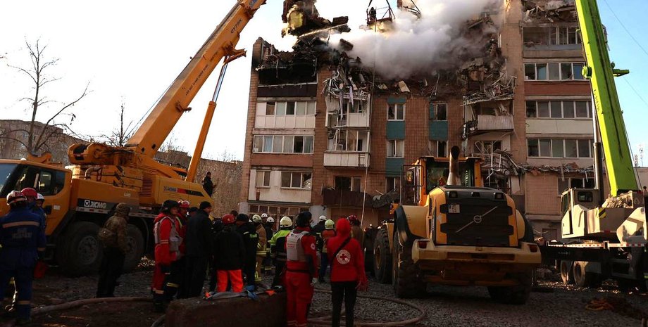 Удар по многоэтажке в Тернополе – история спасения 20-летнего Богдана