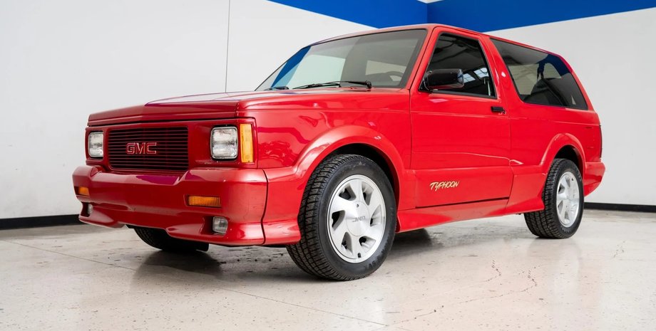 GMC Typhoon 1993, GMC Typhoon, капсула времени