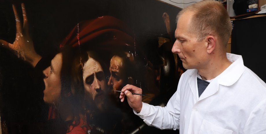 Відновлена картина "Поцілунок Іуди"