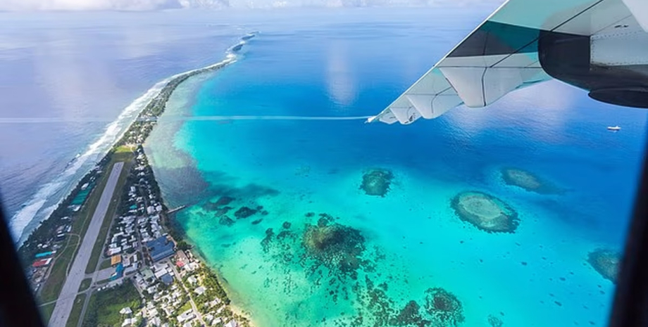 крохотная страна тувалу Тувалу уйдет под воду первой в результате повышения уровня моря