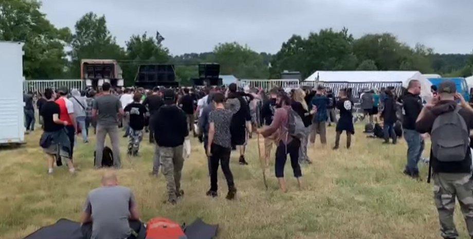 Редон, вечеринка, Редон