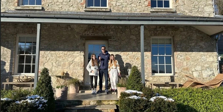 Мужчина продал дом выигранный в лотерею Мужчина продал дом выигранный в лотерею, роскошный коттедж, выиграл дом в лотерею, роскошный особняк, продал особняк,