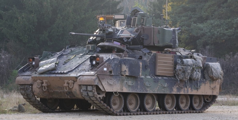 БМП Bradley, новое вооружение для ВСУ, поставки вооружения в Украине