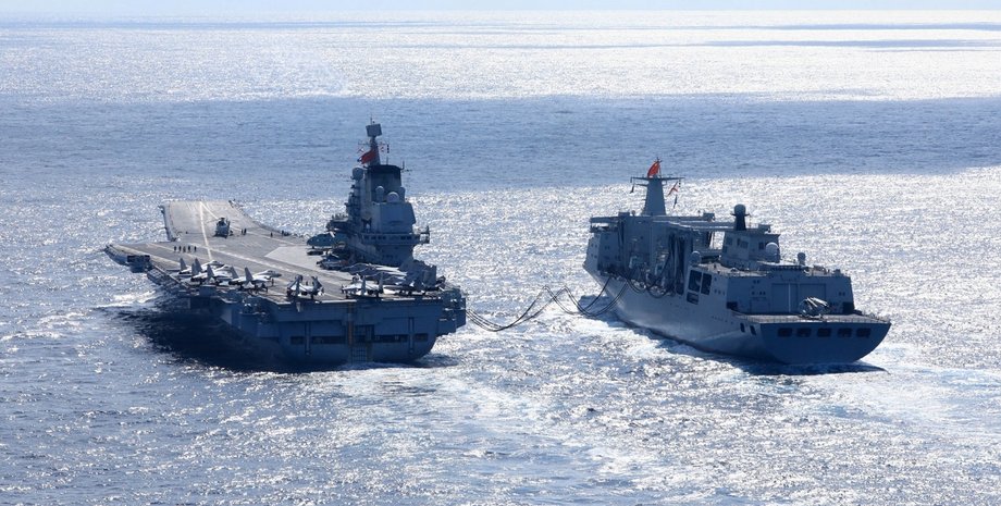 Китай начал учения возле Тайваня