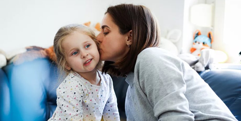 мати з дочкою