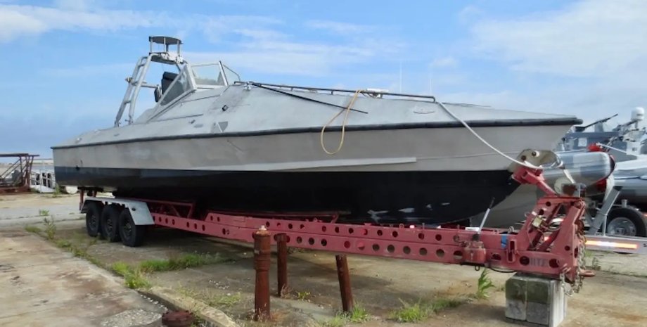 морской беспилотник, морской дрон, катер