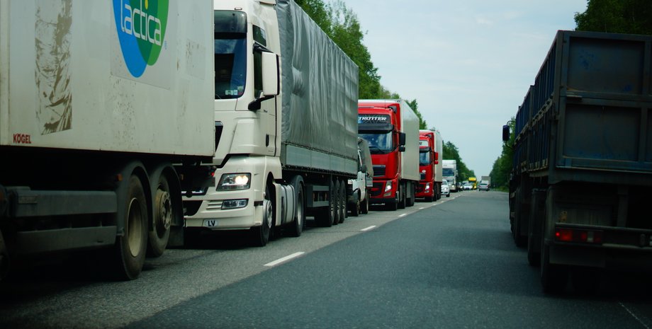 фуры на дороге, грузовые авто, ограничение на въезд