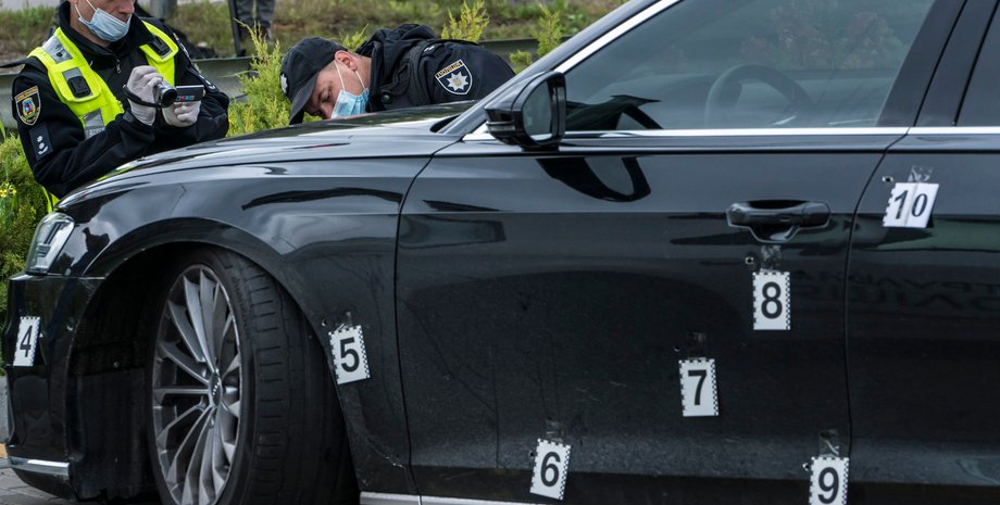 Машина Шефира после обстрела