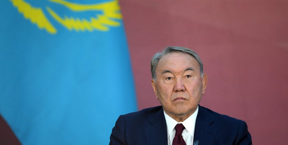 Нурсултан Назарбаєв, протести в казахстані, заворушення у казахстані, революція у казахстані