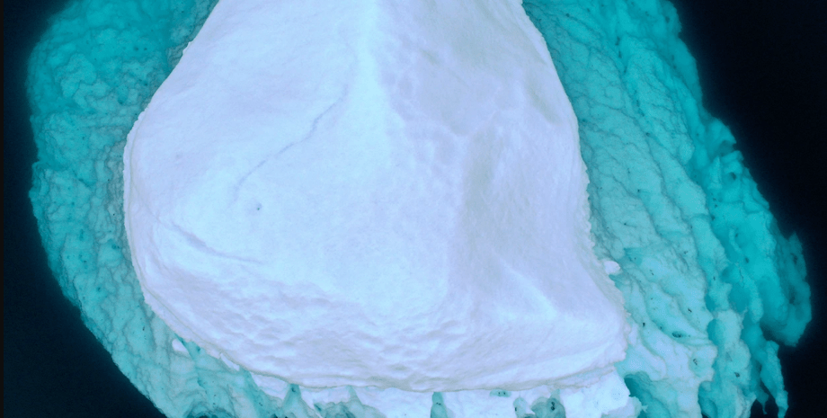 айсберг, лед
