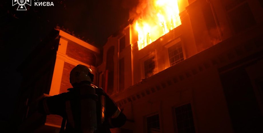 Пожежа в Києві 21 березня