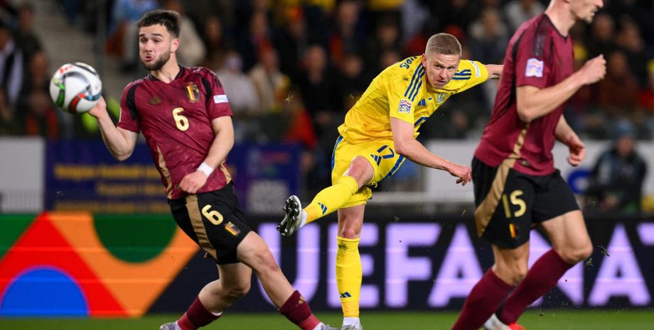 Олександр Зінченко у матчі Бельгія - Україна