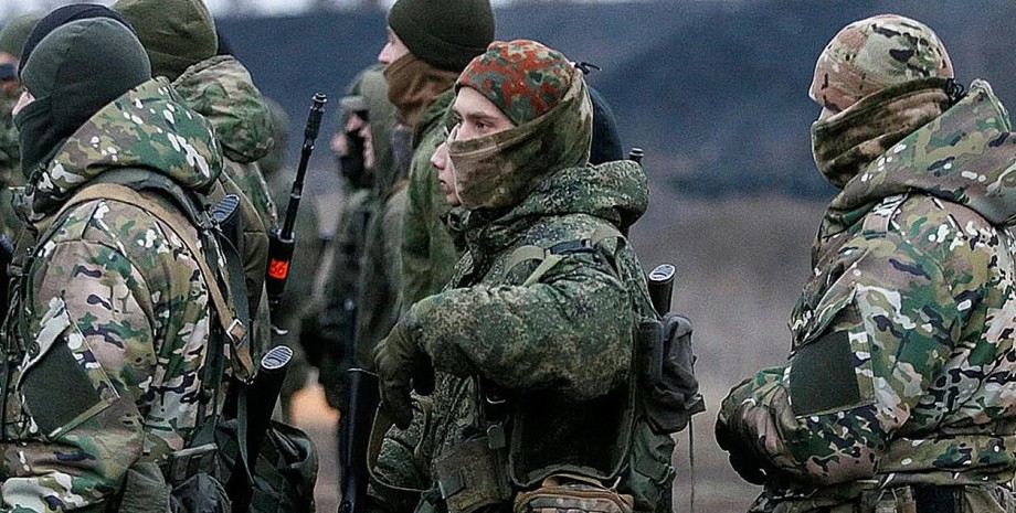 Российские военные Российские военные