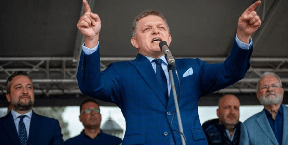 Роберт Фицо