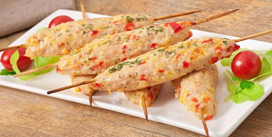 Смачний люля-кебаб, люля-кебаб рецепт, м'ясна страва, люля-кебаб у духовці