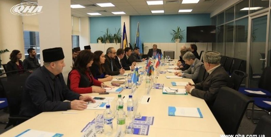 В Киеве собрался исполком Всемирного конгресса крымских татар / Фото: QHA