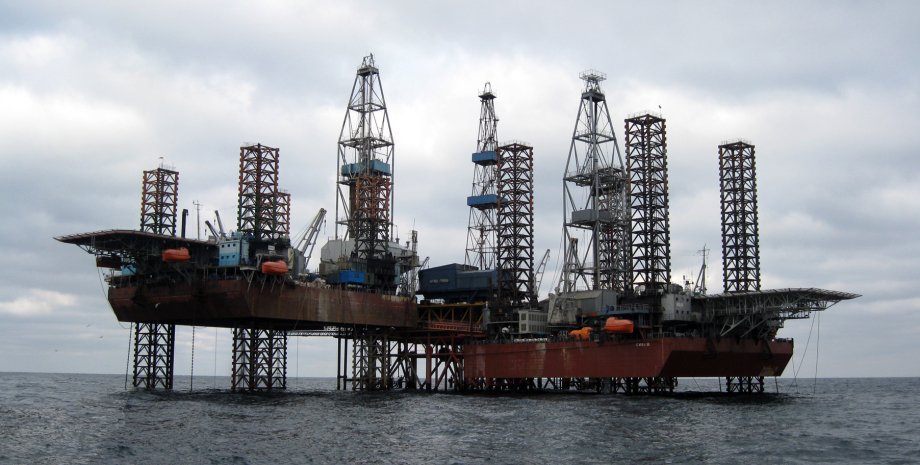 вышки Бойко, Крым, нефтедобывающие платформы