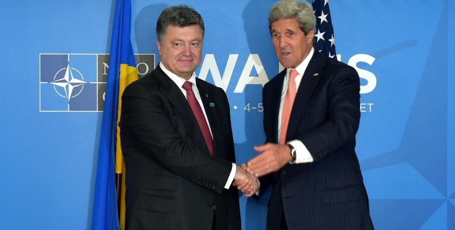Петр Порошенко и Джон Керри / Фото: пресс-служба президента