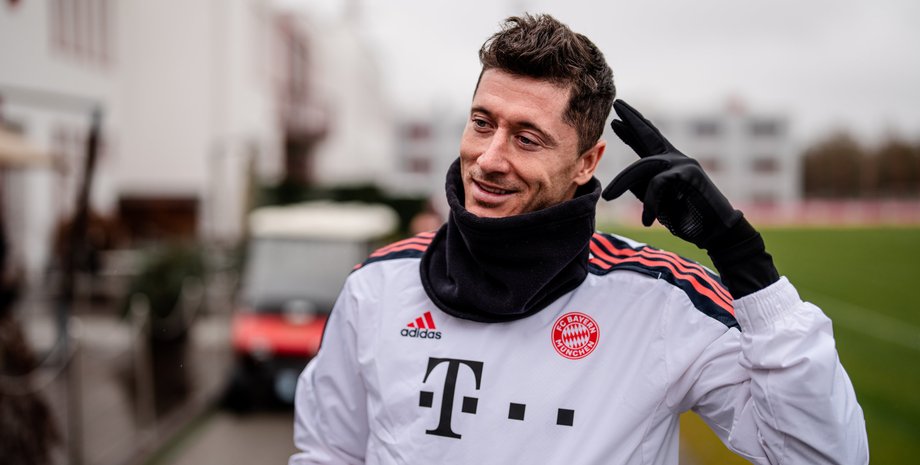 Роберт Левандовский на тренировке