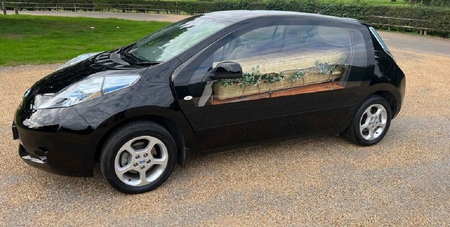 Nissan, Nissan Leaf, Катафалк, Электромобили, Электрокар, Авто, Автомобили, Фото, Тюнинг, Похороны, Продажа