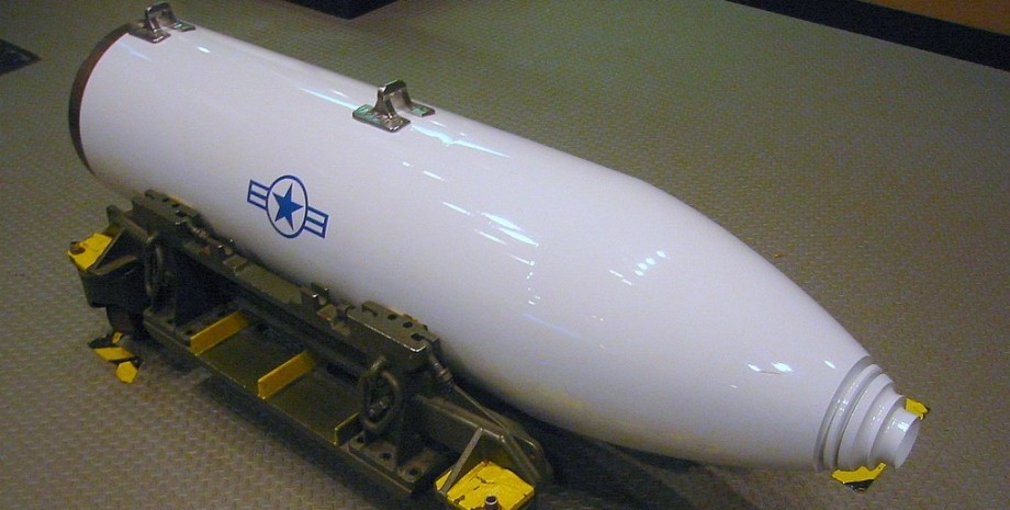 потужна бомба, гравітаційний снаряд B83-1, гравітаційна бомба B83-1, термоядерна бомба