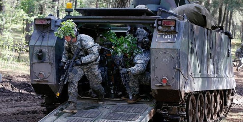 Steadfast Defender 24, Патрик Райдер, корабль USS Gunston Hall, Кристофер Каволи, нато, сша, Defender 2024