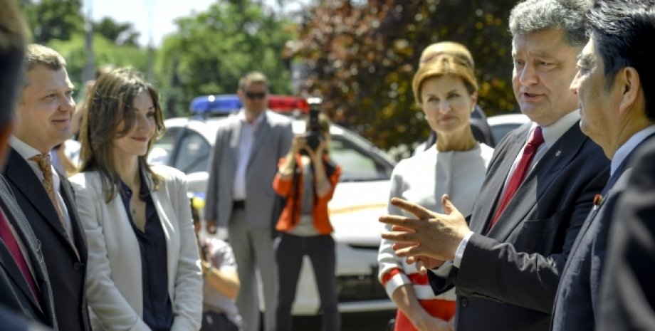 Петр Порошенко и Синдзо Абэ / Фото пресс-службы президента