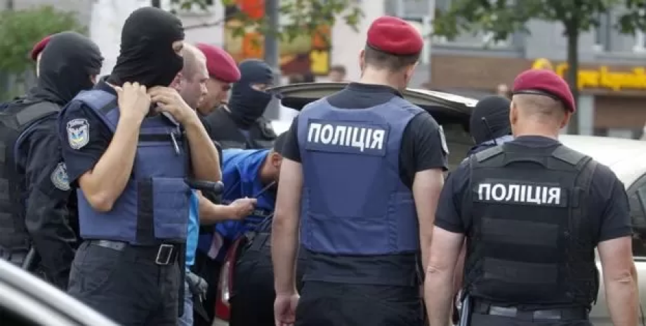 поліція, нацполіція, Україна, українські поліцейські