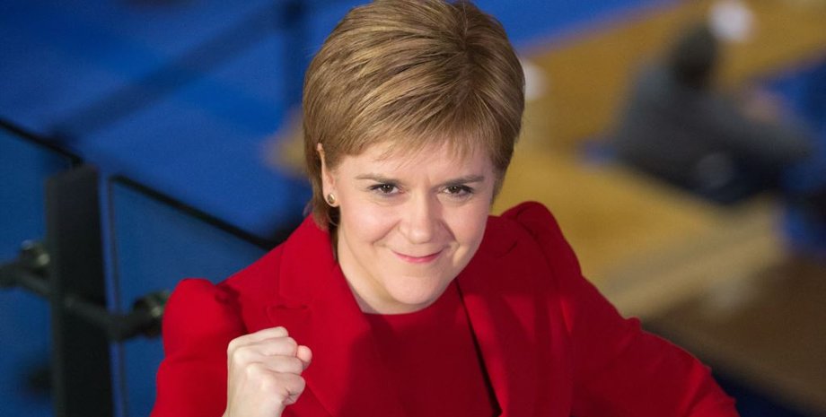 Никола Стерджен/Фото с сайта Крым.Реалии