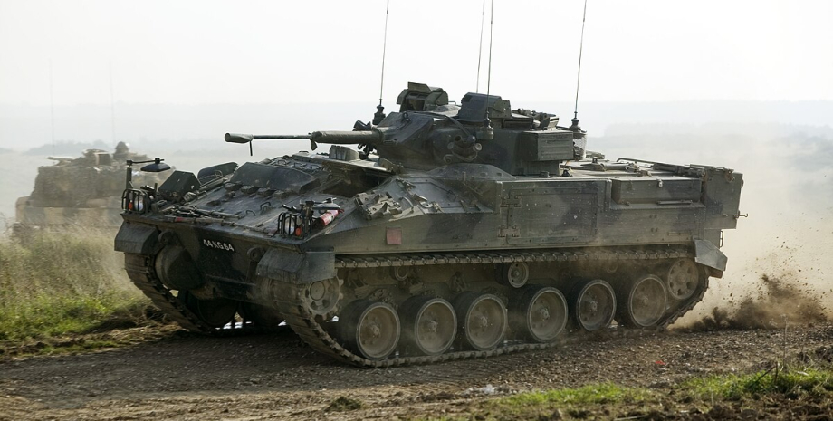 Британська БМП MCV-80 Warrior Списані MCV-80 Warrior стануть безпілотними комплексами для розмінування