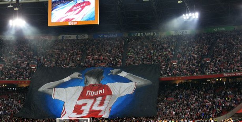 Абдельхак Нури, Аякс