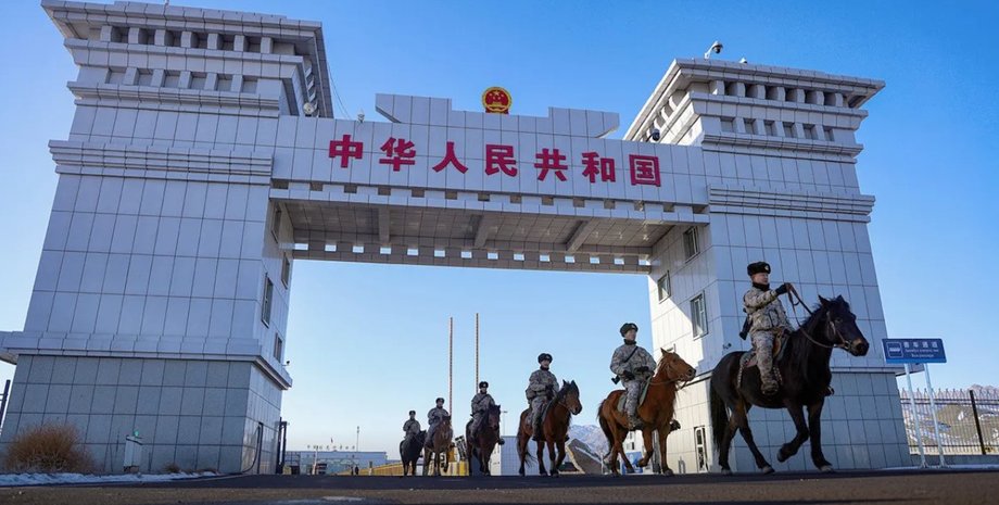 прикордонники НВАК на конях