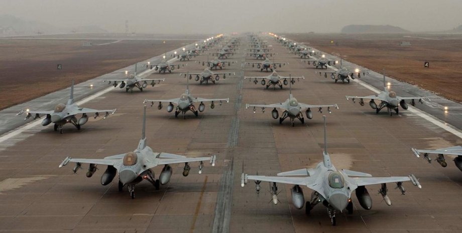 F-16, винищувачі, авіація, літаки, Повітряні сили, військова допомога