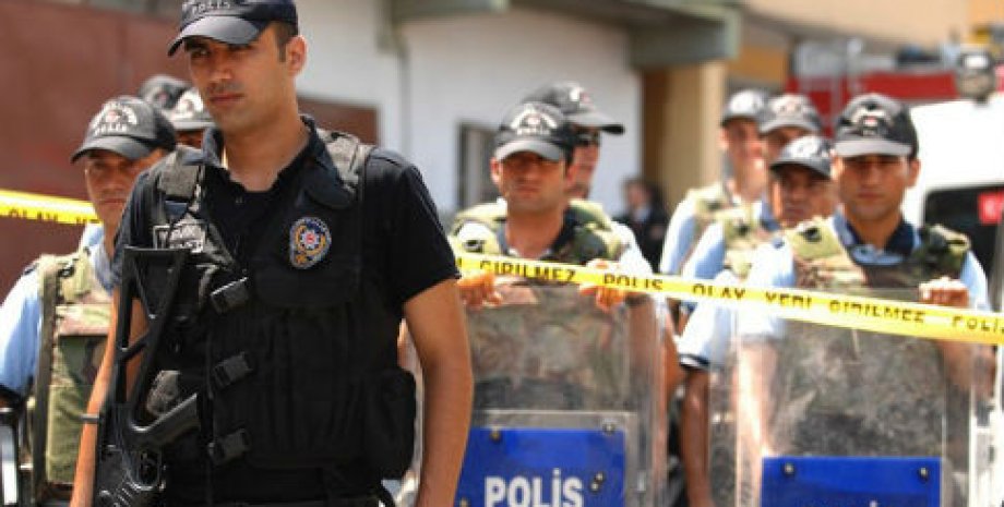 Турецкая полиция / Фото: Getty Images