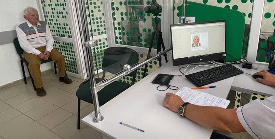 заміна прав в Україні, обміняти права, водійські права, найстаріший водій