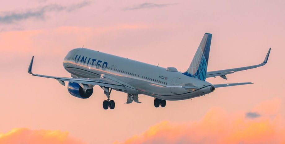 Самолет Boeing 767