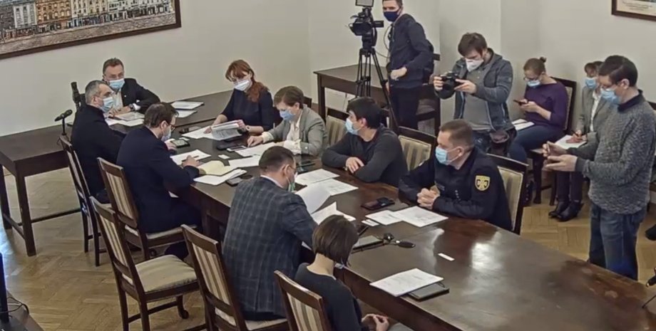 Львов, Львовский горсовет, мэрия, Андрей Садовый