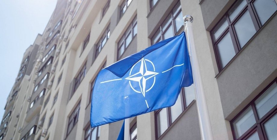 НАТО в Украине