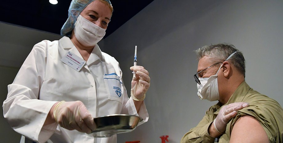 коронавирус, вакцинация от коронавируса, индийский штамм, Pfizer, AstraZeneca