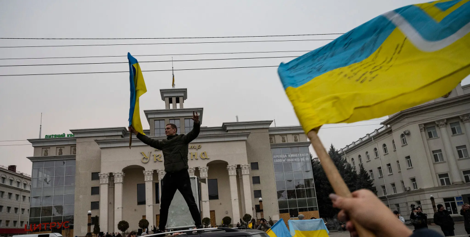 The NYT publication spoke with the participants of the Ukrainian underground in ...