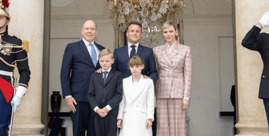 князь монако альбер, княгиня шарлен, королевская семья монако, елисейский дворец, эммануэль макрон, брижит макрон