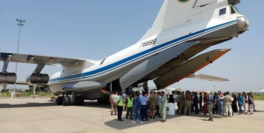 эвакуация, афганистан, самолет, фото