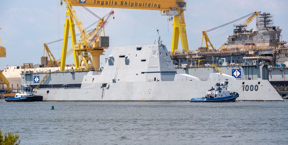 Ракетный эсминец класса Zumwalt США проржавел, хотя на него потратили 9 млрд долларов