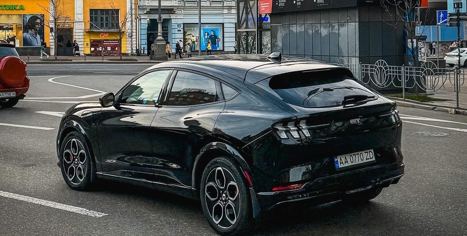 Ford Mustang Mach-E GT, Ford Mustang Mach-E, Ford Mustang, электромобиль Ford Mustang, новый Ford Mustang Mach-E