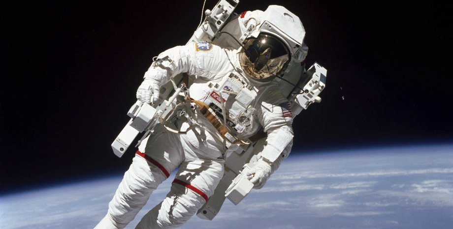 астронавт, космос, космическое излучение