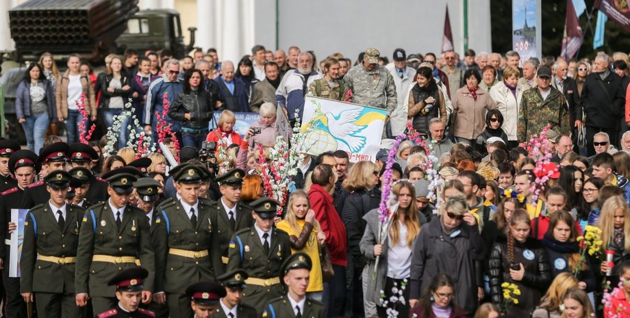 В Киеве прошел Марш Мира / Фото: УНИАН