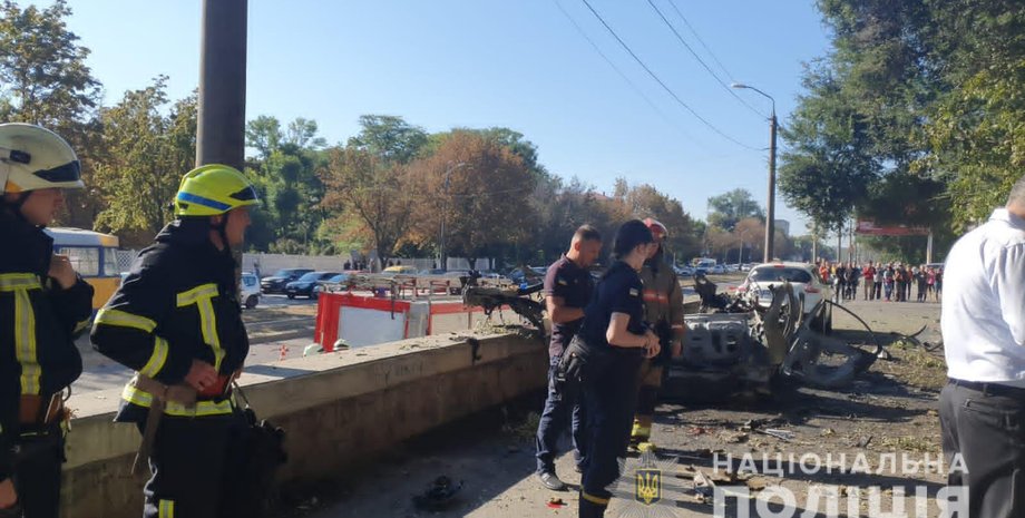 Названа причина взрыва автомобиля в Днепре, взрыв в Днепре