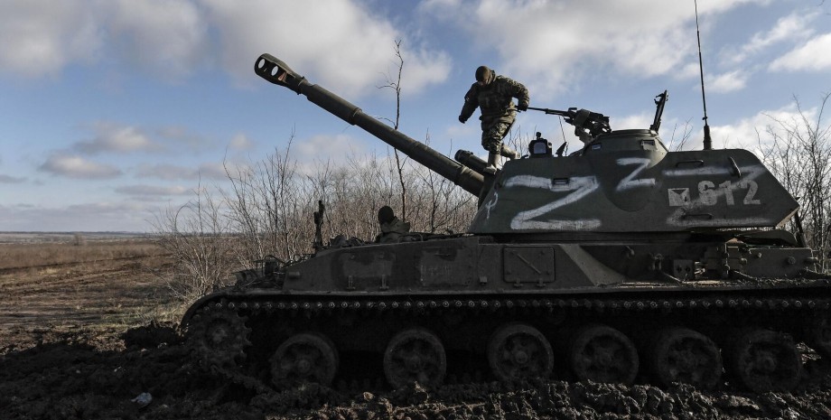 Российские оккупанты Российские оккупанты, ВС РФ, война РФ против Украины, наступление, танк, Донбасс